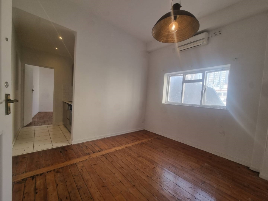 2 Bedroom Property for Sale in Cape Town City Centre Western Cape